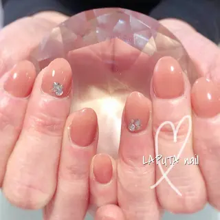 ネイル LAPUTA nailのネイルデザイン