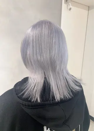 ミディアム カラー 渋谷ハイトーン/ デザインカラー阿部のヘアスタイル