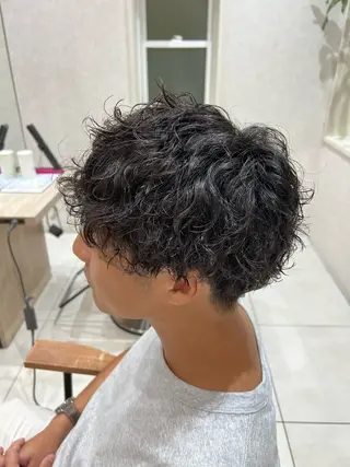 メンズ レディースショート/ メンズパーマ/足立のヘアスタイル
