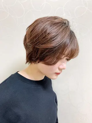 ショート マルナ本店 ペコのヘアスタイル