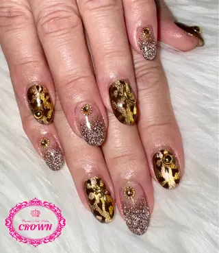 ネイル CROWN プライベートサロンのネイルデザイン