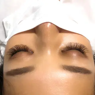 マツエク・マツパ Liti【リティ】所属・Liti【リティ】 Ayumiのマツエク・マツパデザイン