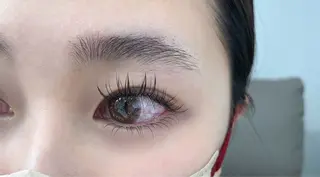 パーマ 🌼リオナ ♥️のネイルデザイン