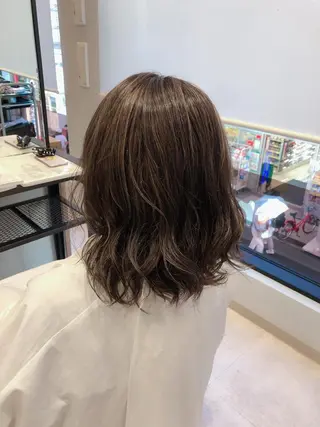 ミディアム カラー 💎エクステ専門店 BIZE梅田🇰🇷のヘアスタイル