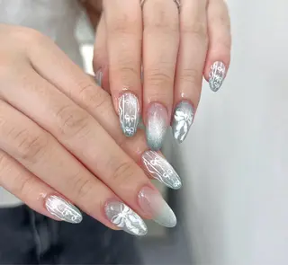ネイル Tinicoo Yuki ❄️のネイルデザイン