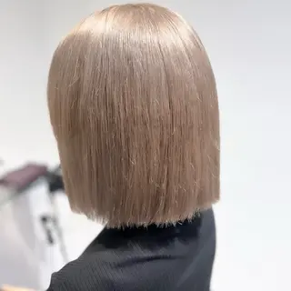 ショート カラー 🫧うる艶トレンド 🫧透明感カラーのヘアスタイル