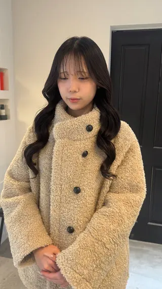 ロング 華奈/オリーブ/ ベージュ/抜け感🥣のヘアスタイル