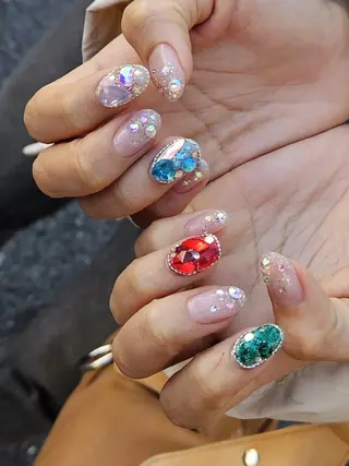 ネイル Y. Reonaのネイルデザイン