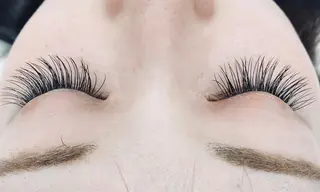 マツエク・マツパ 🐾 かとう 🐾のヘアスタイル