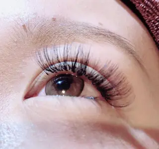 マツエク・マツパ EMANON所属・furuya yukaのマツエク・マツパデザイン