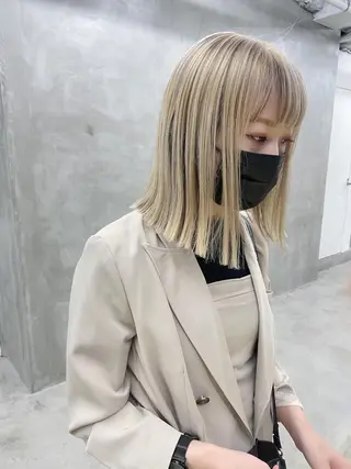 セミロング カラー yurika☁️ 似合わせ｜レイヤーのヘアスタイル