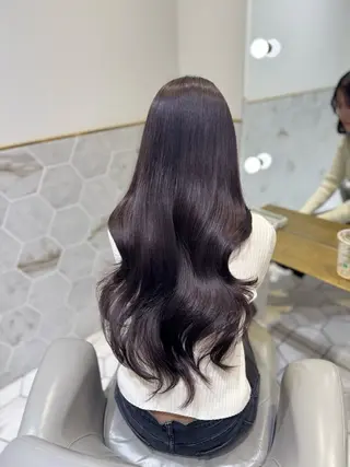 ロング カラー costes 今井芽依のヘアスタイル