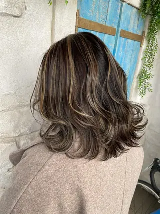 ミディアム カラー 佐久間 広祐のヘアスタイル