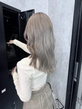 ミディアム カラー 🌺ハイトーン🌺 矢葺 なぎさ🌺🌺のヘアスタイル