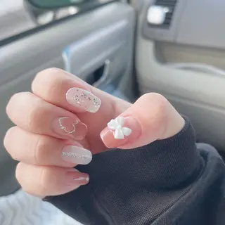 ネイル 児玉 茉緒のネイルデザイン