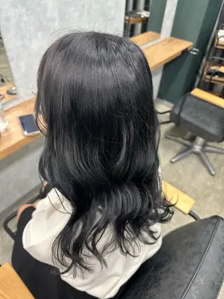 セミロング ルティア新宿縮毛 🐚山入端巧のヘアスタイル