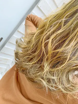 ミディアム カラー ヘアアレンジ 指名支持率NO.1 スタイリストのヘアスタイル