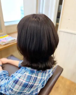 カラー NUMBER 天王寺YUYAのヘアスタイル