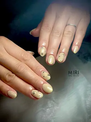 ネイル Miri nail salonのネイルデザイン