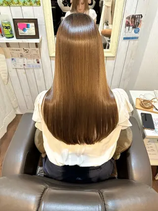 ミディアム 髪質改善/艶髪/ 透明感カラー/サラのヘアスタイル