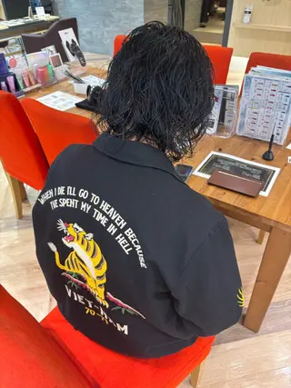 ミディアム パーマ メンズ ゆい/パーマ/レイヤ ー/似合わせカラーのヘアスタイル