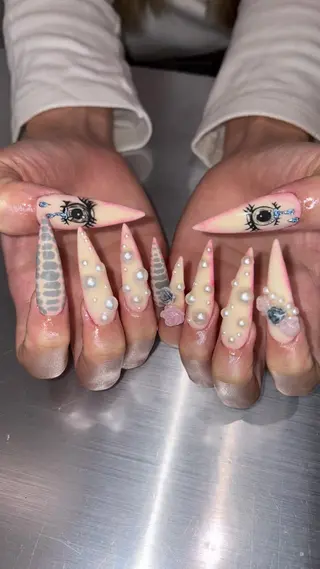 ネイル 👽個性派ネイル🎀 komachiのネイルデザイン
