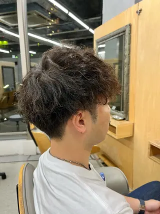 ショート パーマ メンズ ナカジマ ハルカのヘアスタイル