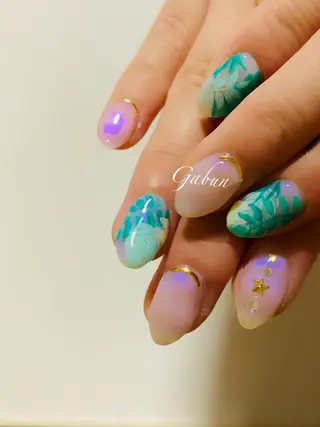 ミディアム LOTUS ネイルサロンのネイルデザイン