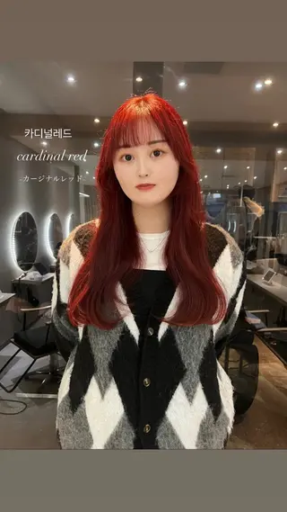 ロング カラー 韓国🇰🇷レイヤー 映える顔周り🩷のヘアスタイル