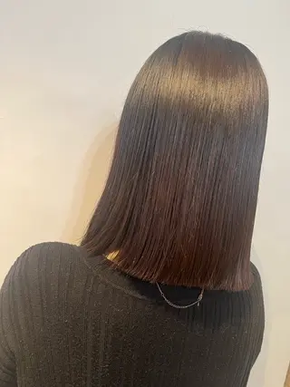 ミディアム 🌱hito hito🌷💐のヘアスタイル