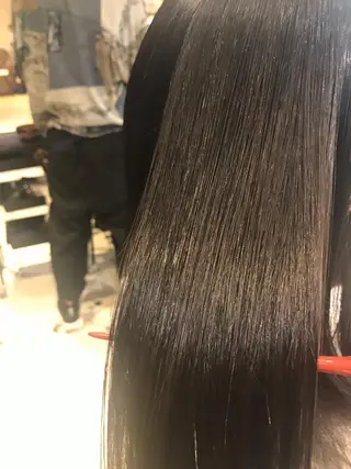 ロング Emerge渋谷店　［エマージュ］所属・美髪縮毛矯正No1 toshiのヘアスタイル