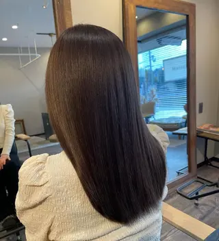 セミロング カラー Maison maman所属・🐻メゾンマモン KOKOROのヘアスタイル