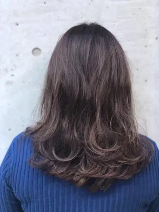 ミディアム カラー 大栗 佑也  髪質改善のヘアスタイル