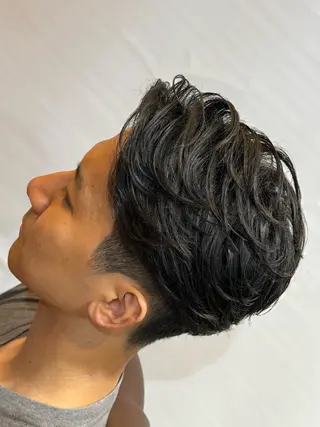 メンズ HAIR MODE KIKUCHI銀座店所属・たけ しまのヘアスタイル