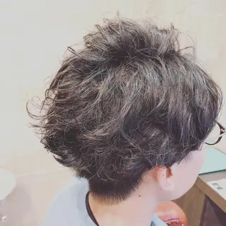 ショート カラー特化 横川　翔希のヘアスタイル