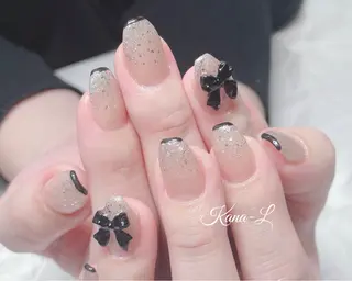 ネイル 芦辺 香奈のネイルデザイン