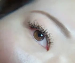 マツエク・マツパ ArisLy 上大岡駅前店のマツエク・マツパデザイン