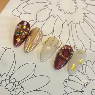 ネイル AngelChris ビューティーサロンのネイルデザイン
