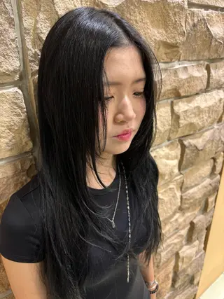 ロング 透明感カラー🫧/ ブリーチ🇰🇷れいのヘアスタイル