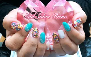 ネイル Nailsalon Reine所属・玉栄 伶奈のネイルデザイン
