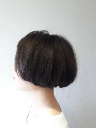 ショート カラー パーマ terra✂️川嶋 大輔のヘアスタイル