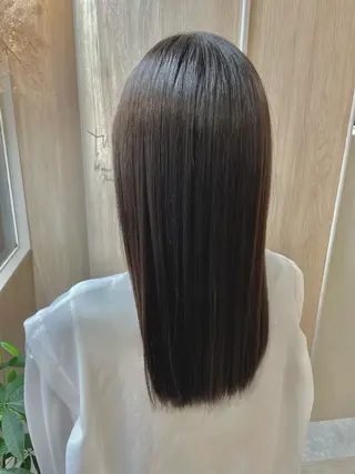 ロング 西 めぐみのヘアスタイル