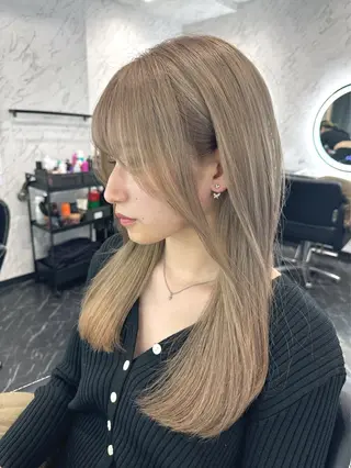 ロング LOHAS宮田 香奈のヘアスタイル