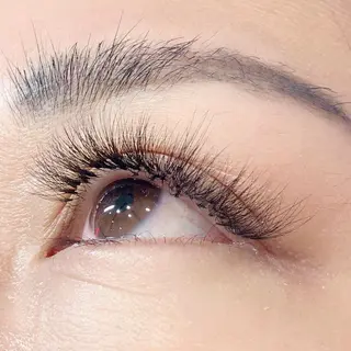 マツエク・マツパ HOLOGRAM EYELASH EBISU所属・HOLOGRAM EYELASHのマツエク・マツパデザイン