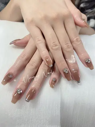 ネイル UniqueNail 長さだし専門店のネイルデザイン
