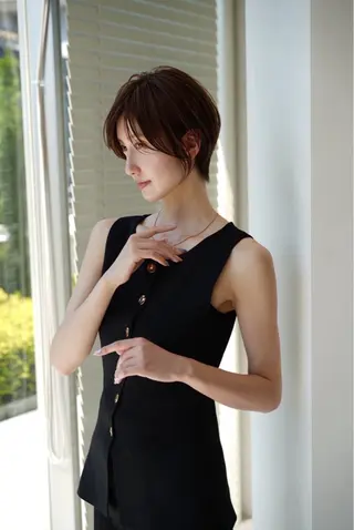 ショート カラー soigne 表参道【ソワネ】所属・八幡 空乃のヘアスタイル