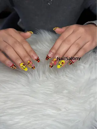 ネイル Nail Salon yのネイルデザイン