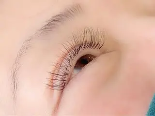 マツエク・マツパ nuna池袋 mokaのマツエク・マツパデザイン