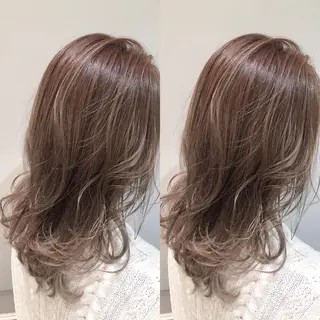 セミロング カラー 韓国ヘア🇰🇷 トヨキトキコのヘアスタイル