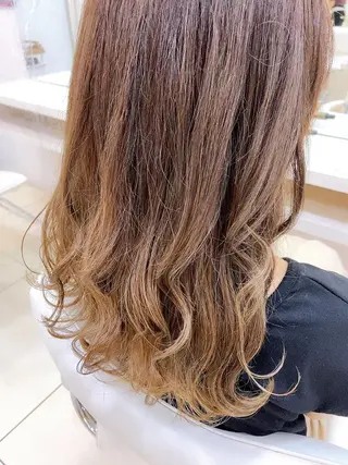 カラー 後藤 麻子のマツエク・マツパデザイン